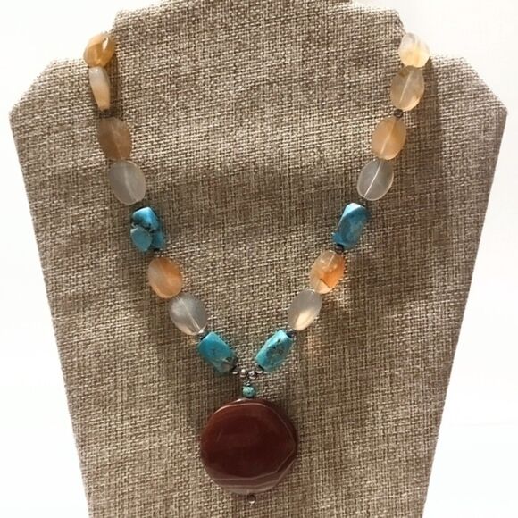 Multi Color Agate and Turquoise Beaded Pendant Necklace * - Picture 2 of 5